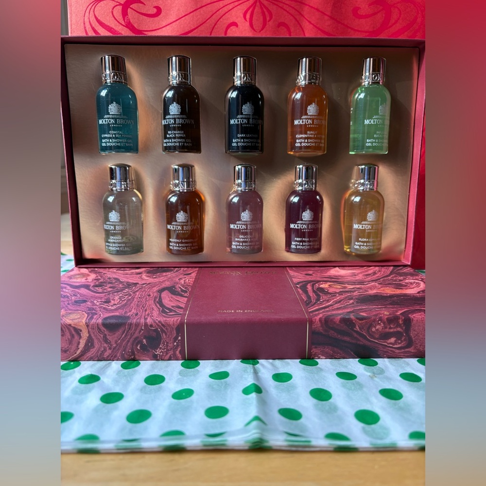 🛁🫧🛁 MOLTON BROWN FILLER BODY WASH GIFT SET 🛁🫧🛁 NWT 🛁🫧🛁